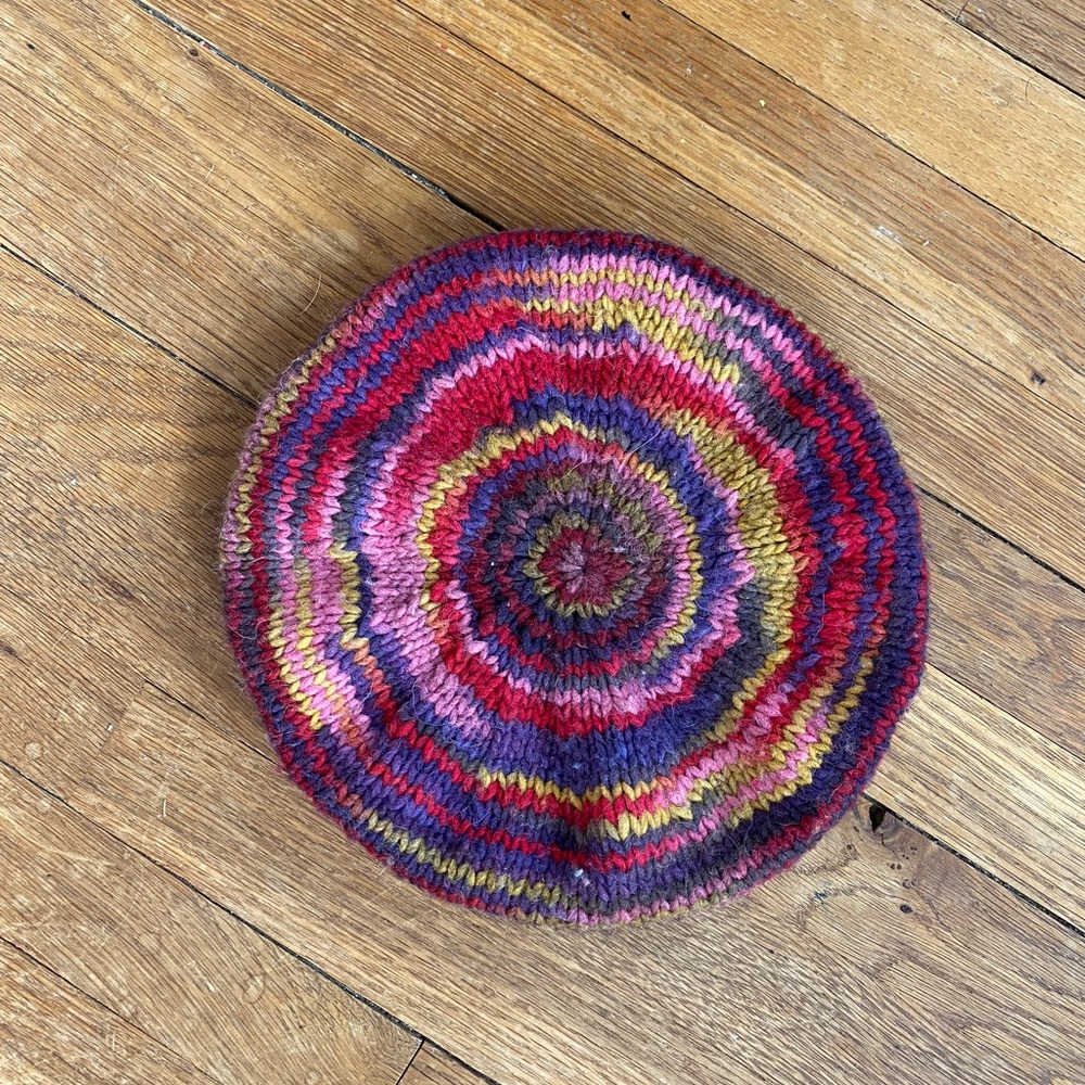 Vintage knit beret